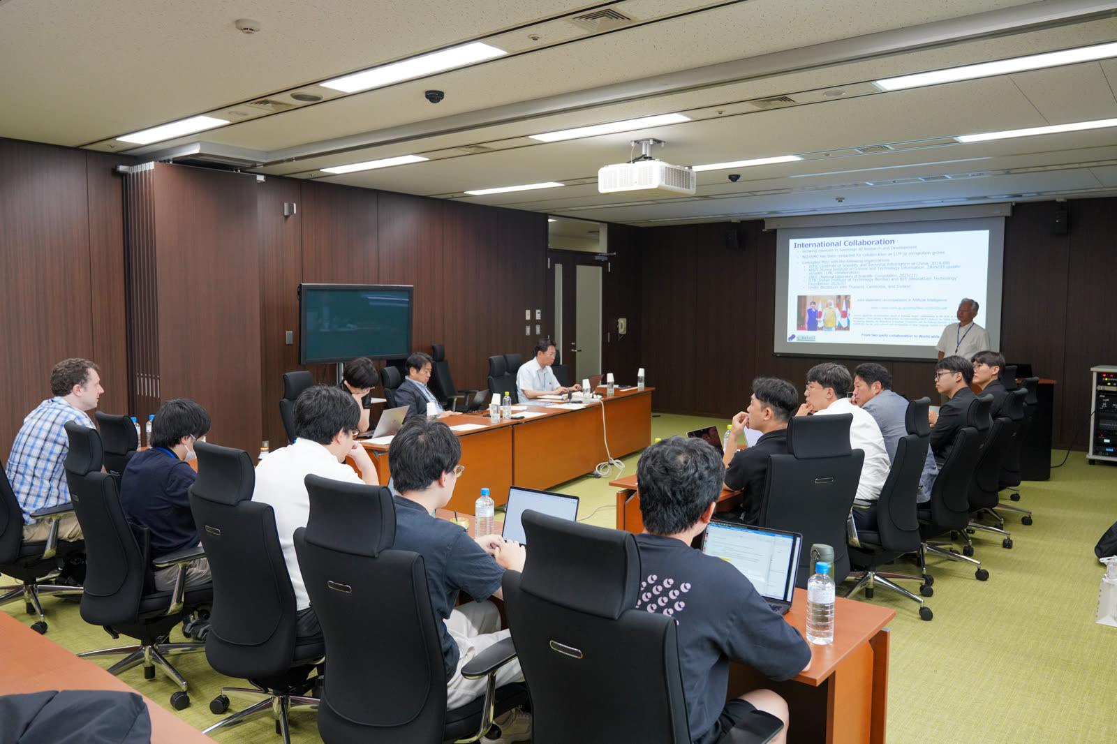 A session at the KISTI–NII/LLMC joint workshop in Tokyo